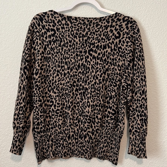 Dana Buchman Animal Print Button Front Short Lightweight Cardigan Sz XL - Picture 5 of 7